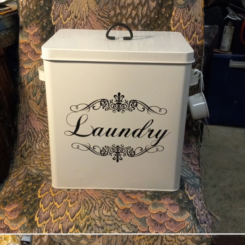 Laundry tin